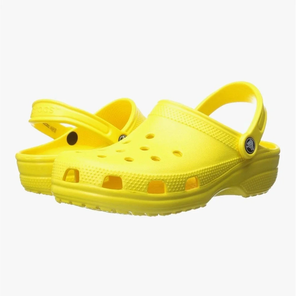 Crocs Classic Clog Roomy Fit Lemon Yellow 10001-7C1 Size 5Y Youth Kids‎ New